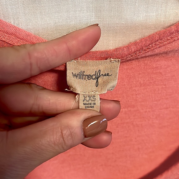 ARITZIA Wilfred Free Tee // Size XXS - Picture 3 of 5